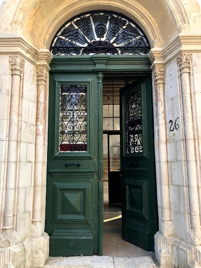 Le Mat Hostel 라르나카